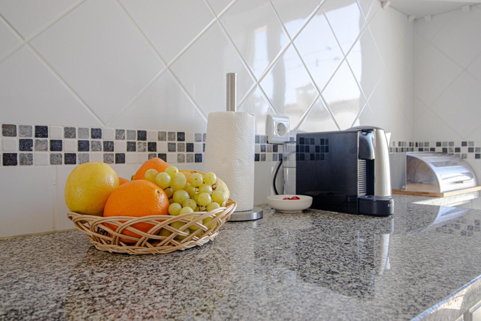 Old Town 2Br 50M Ocean W/ Ac Wi-Fi Parking Terrace Apartment Albufeira Ngoại thất bức ảnh